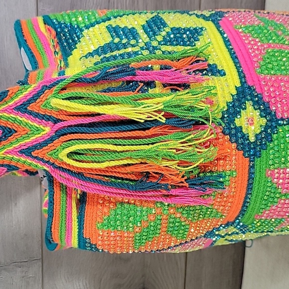 Wayuu Handmade Neon Rhinestone Drawstring Tote Shoulder Bag Purse Handbag - Picture 6 of 13